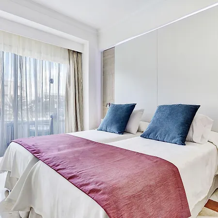 Grupotel Acapulco Playa - Adults Only Готель