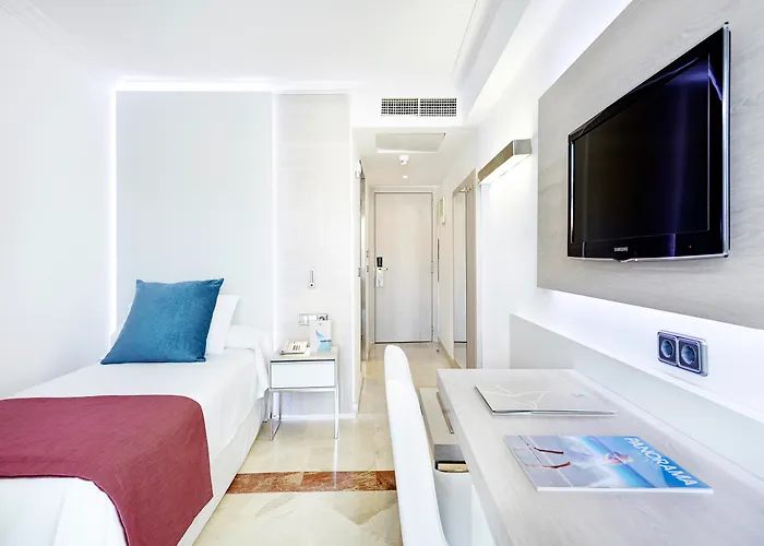 Grupotel Acapulco Playa - Adults Only Hotel 4*