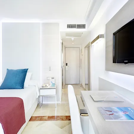 Grupotel Acapulco Playa - Adults Only فندق 4*