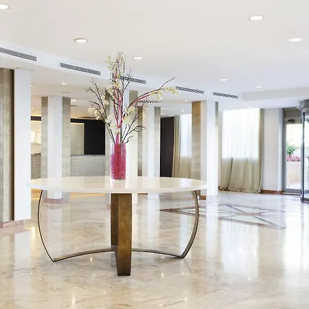 Grupotel Acapulco Playa - Adults Only Otel