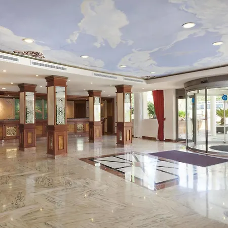 فندق Grupotel Acapulco Playa - Adults Only