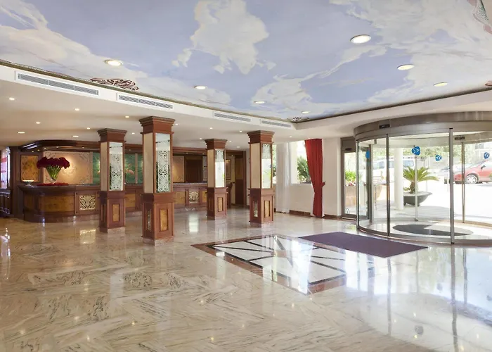 Отель Grupotel Acapulco Playa - Adults Only